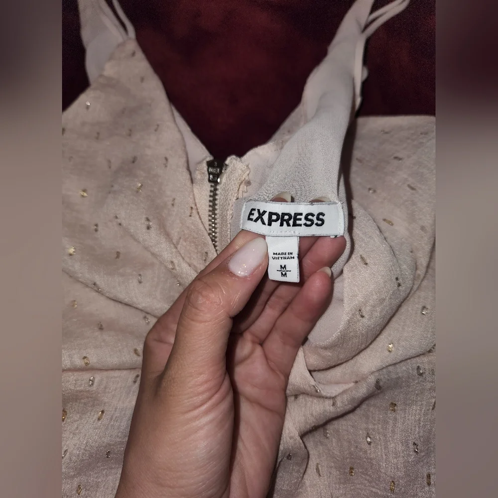 Express Tank Top - Picture 3 of 4